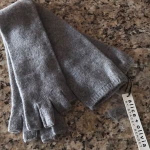 Alice and Olivia cashmere gloves